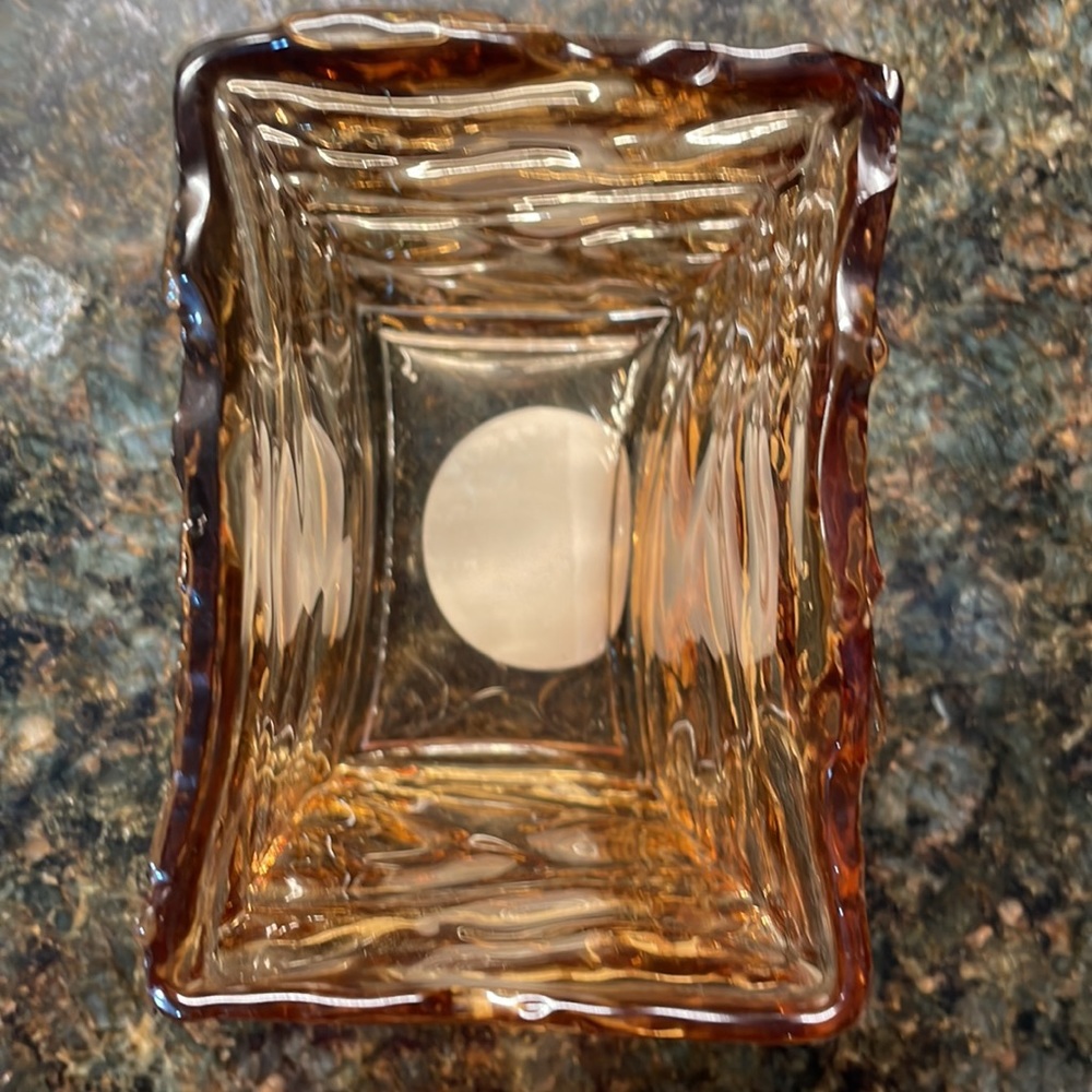 Amber colored glass vase - Picture 3 of 4